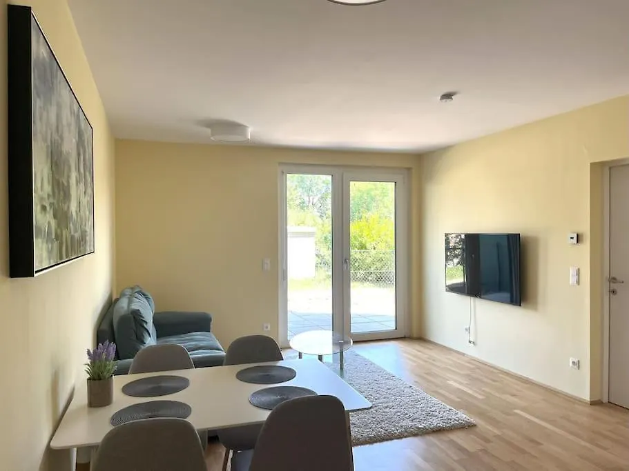 Vienna Urban Oasis Apartment